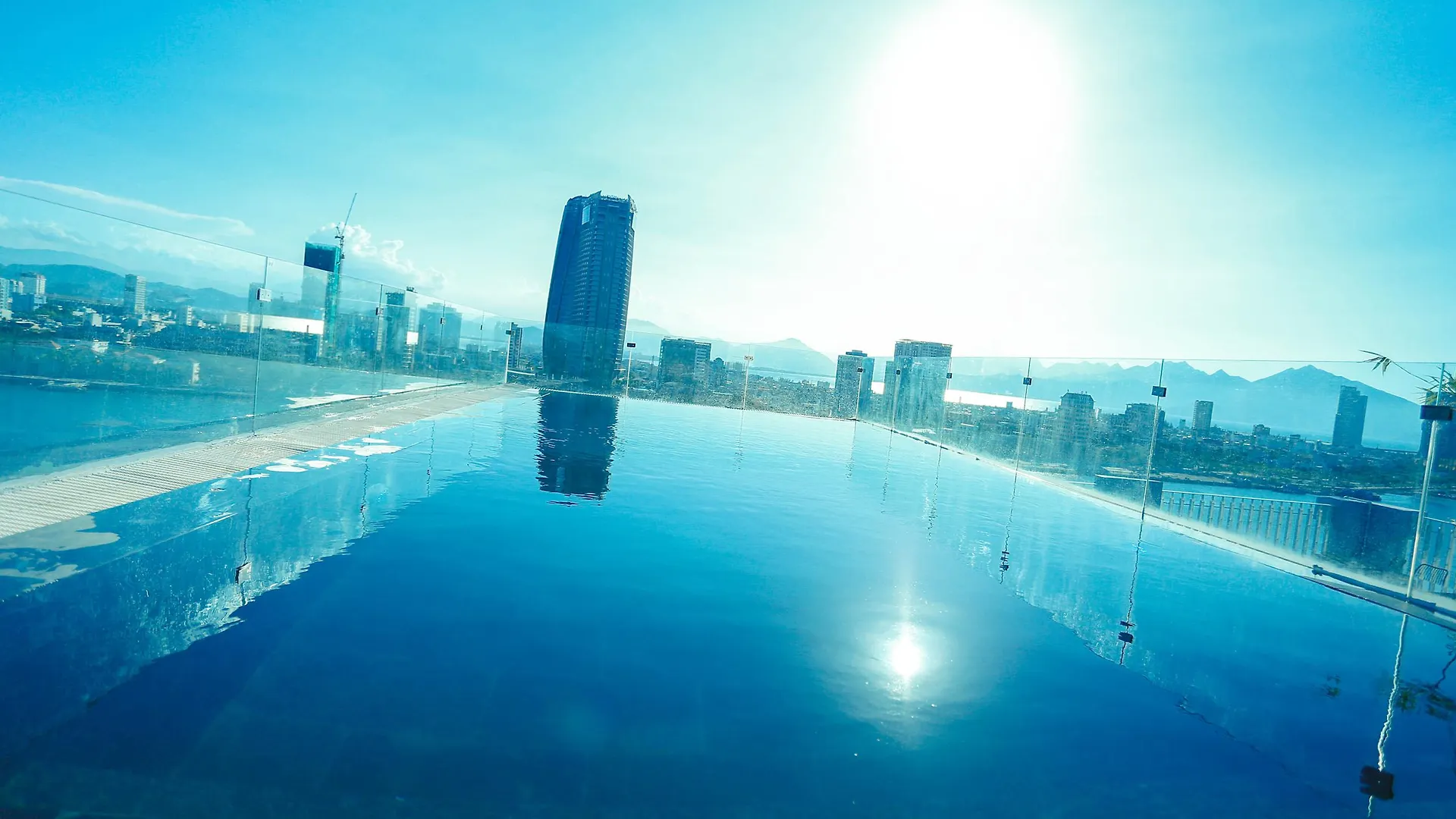 Ibiza Riverfront Da Nang Hotel