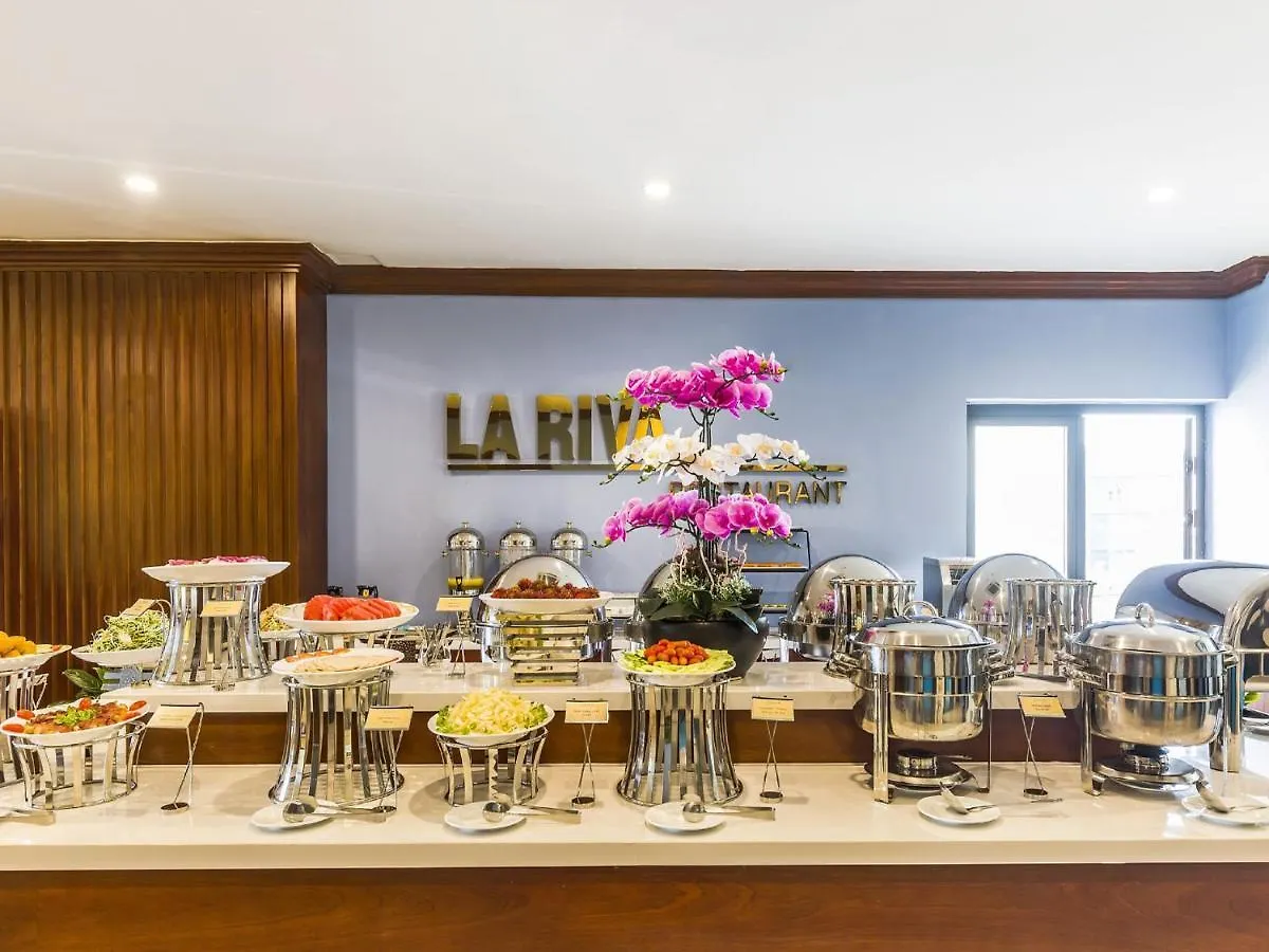 ****  Ibiza Riverfront Da Nang Hotel Вьетнам