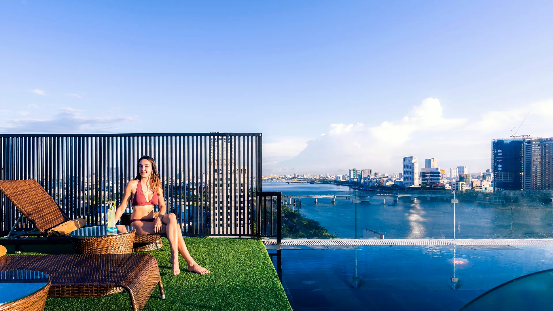 ****  Ibiza Riverfront Da Nang Hotel Powered By Aston Vietnam