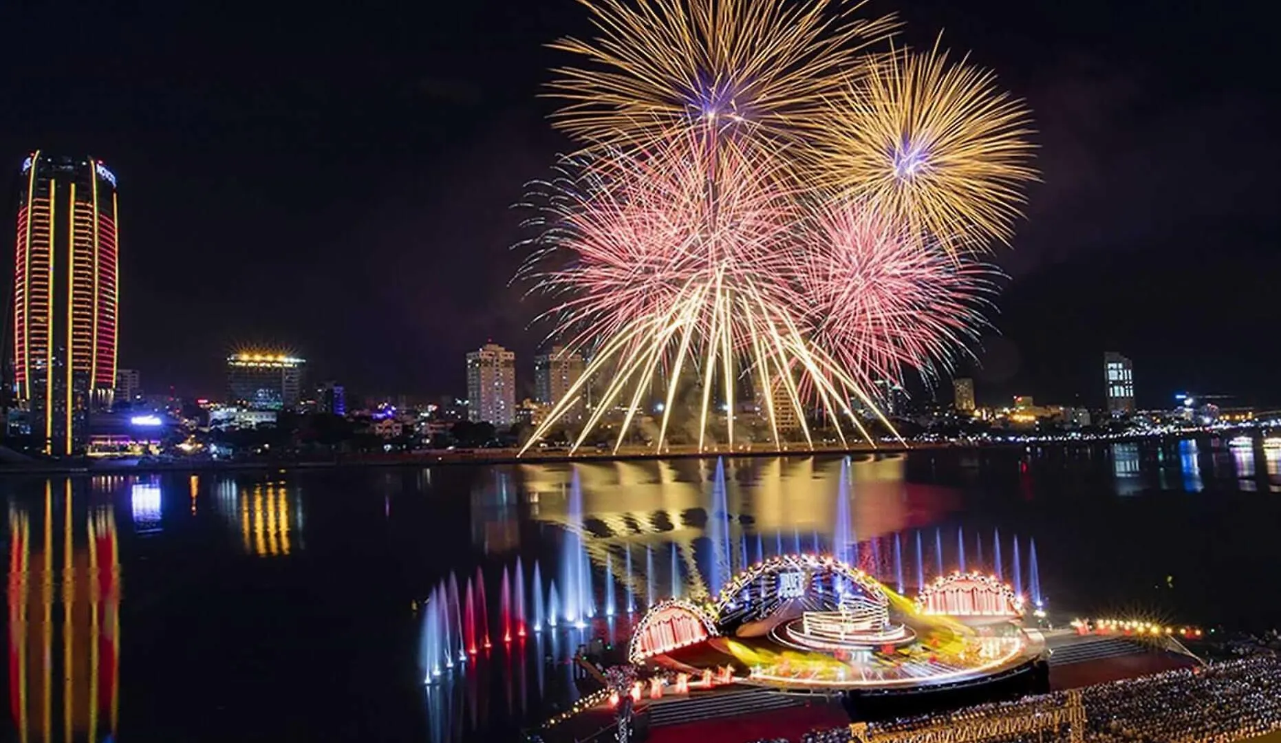 Ibiza Riverfront Da Nang Hotel Powered By Aston