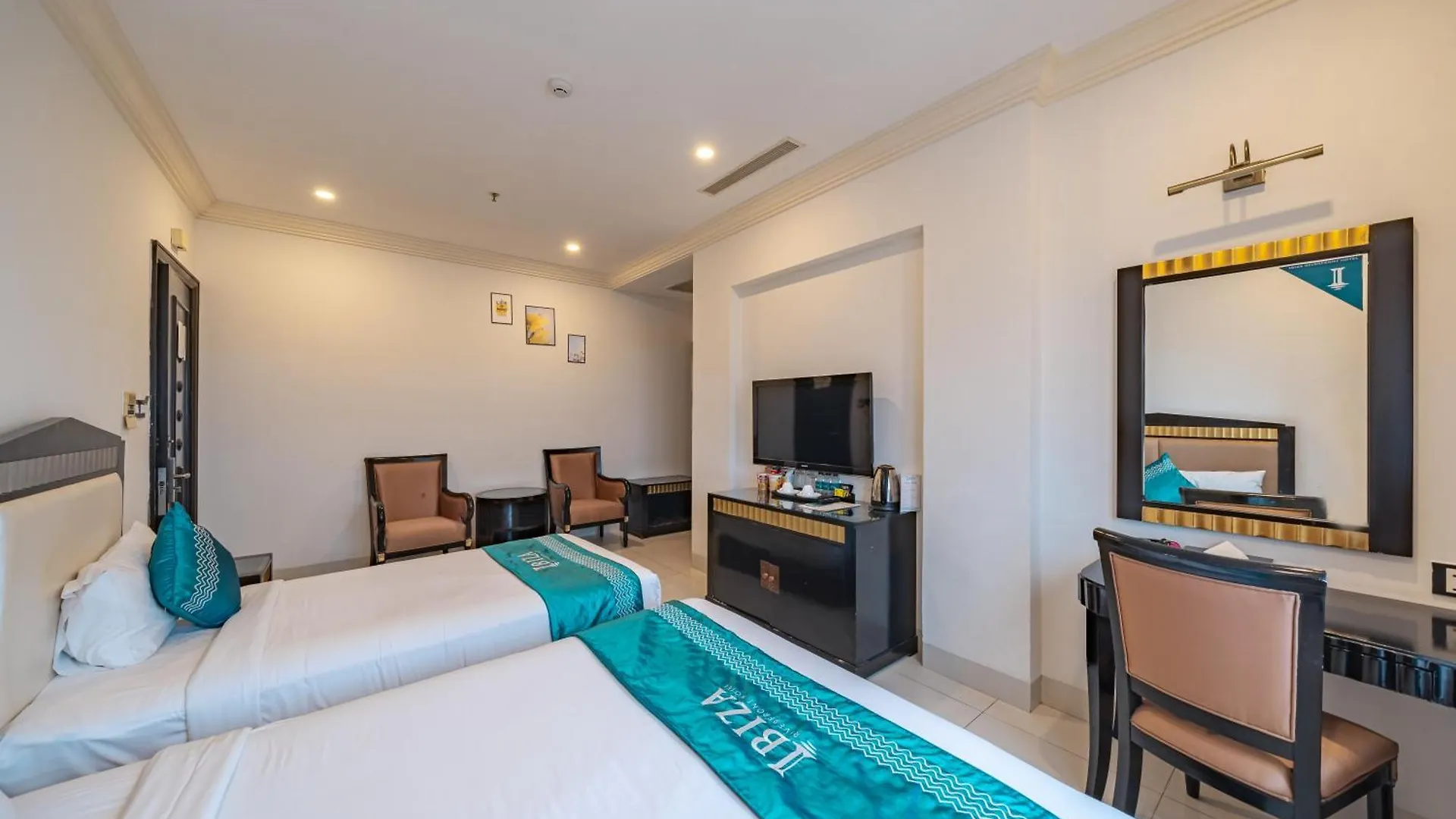 Ibiza Riverfront Da Nang Hotel Powered By Aston 4*,  Vietnam